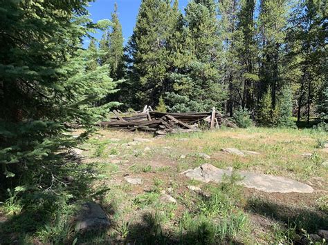 Found an 18K Gold men's wedding band near Hell's Gate on Hagerman Pass