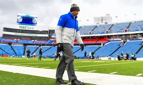 Dolphins To Interview Leslie Frazier For Defensive Coordinator Job