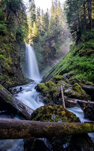 Wells Creek Falls Tom Bartley Flickr