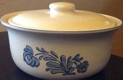 Pfaltzgraff Yorktowne Quart Covered Casserole Serving Dish With Lid