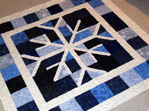 Snowflake Quilt Pattern Night Owl Quilting & Dye Works: Snowflake Quilt ...