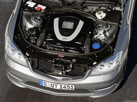 Mercedes-Benz S-Class (2010) - picture 40 of 72 - 1024x768