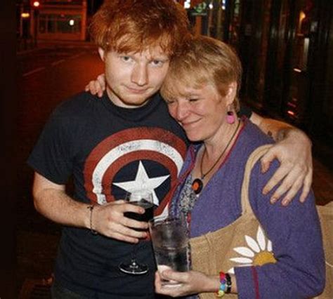 Ed Sheeran Age, Net Worth, Wife, Family & Biography - Entertainer Wiki