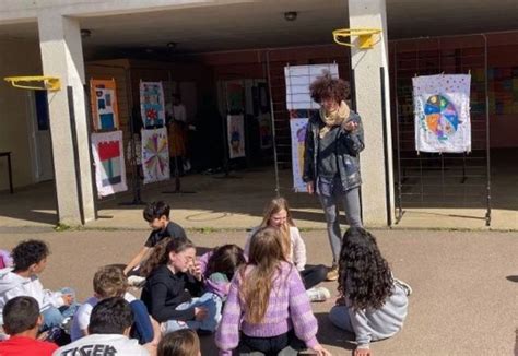 Des artistes en herbe à lécole Charmoy 89400