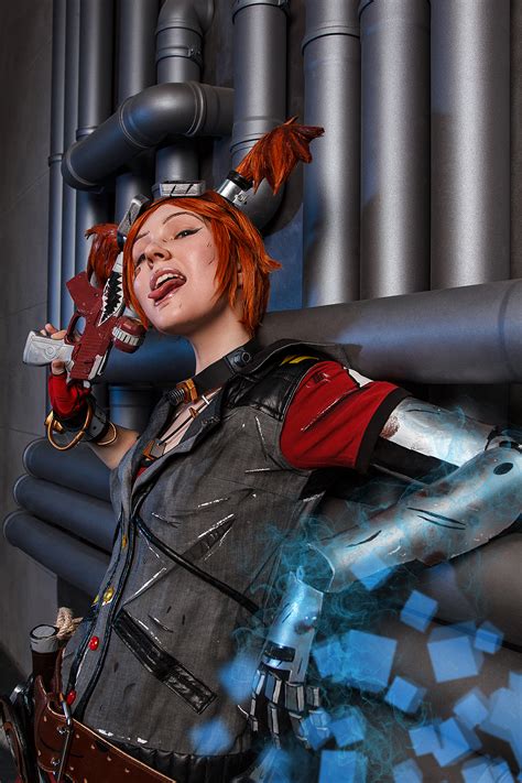 Gaige The Mechromancer Borderlands 2 Cosplay 1 By Ivyhale On Deviantart