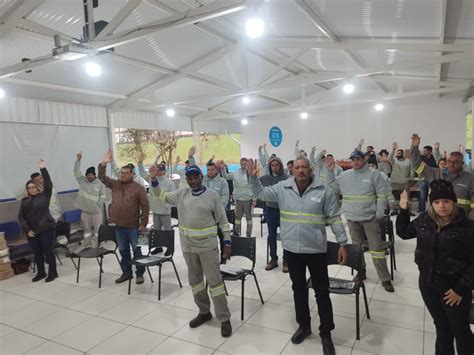 Trabalhadores As Da BRK Ambiental Aprovam Proposta Negociada Pelo