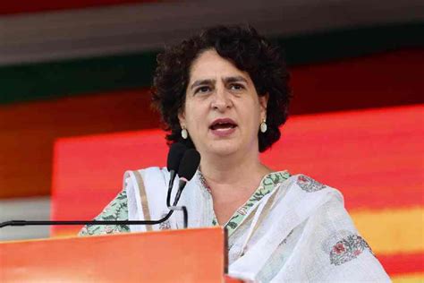 Priyanka Gandhi Vadra | Election Commission issues show-cause notice to ...