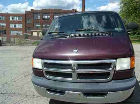 Buy Used 2002 Dodge Ram Van 2500 12 Passenger Van In Youngstown