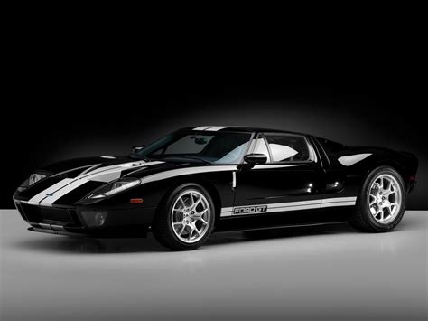 Ford GT - Performance, Price, and Photos