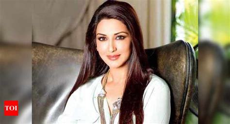 Sonali Bendre What Is Metastatic Cancer Signs Symptoms And Treatment