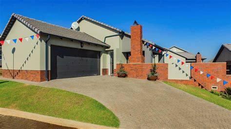 3 Bedroom Townhouse For Sale In Gauteng Centurion Centurion West