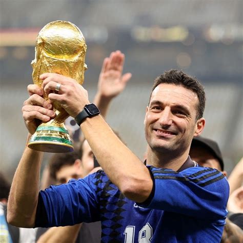 Lionel Scaloni's net worth and cool facts to know about him