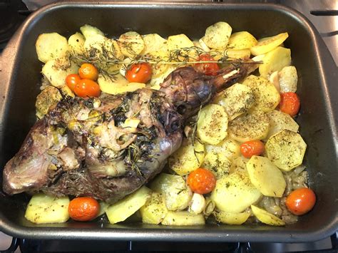 Como Fazer Receita De Pernil De Cordeiro Ao Forno Batatas Em