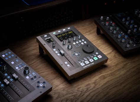 SSL Annuncia Il Nuovo Controller DAW UF1 Funky Junk Italy