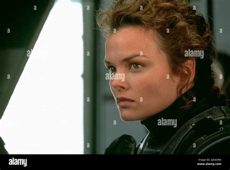 Dina Meyer Film Starship Troopers Usa 1997 Characters Dizzy Flores