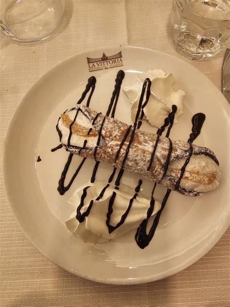 Ristorante Pizzeria La Vittoria In Rome Restaurant Reviews Menu And