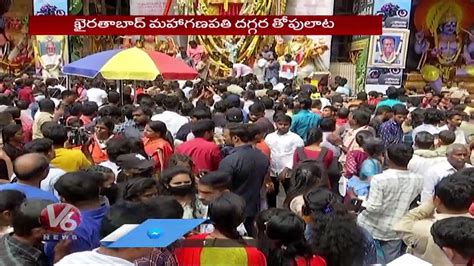 Huge Devotees Rush At Khairatabad Ganesh Ganesh Chaturthi V