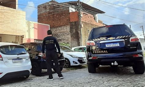 Pf Deflagra Operação De Combate à Facção Criminosa Que Atua No Rio