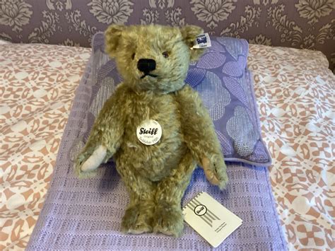 Steiff Classic Teddy Bear Light Brown Jointed Mohair Cm