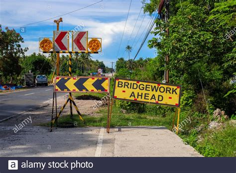 Narrow Bridge Ahead Road Sign Hi Res Stock Photography And Images Alamy