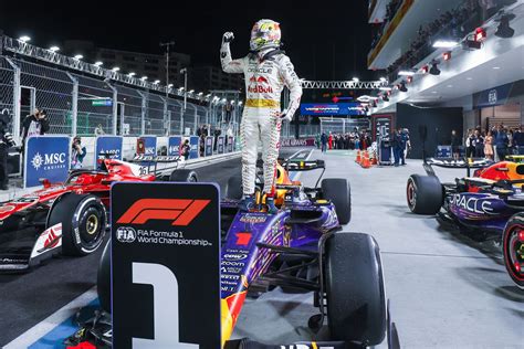 Verstappen Gana El Gp De Las Vegas Por Delante De Leclerc