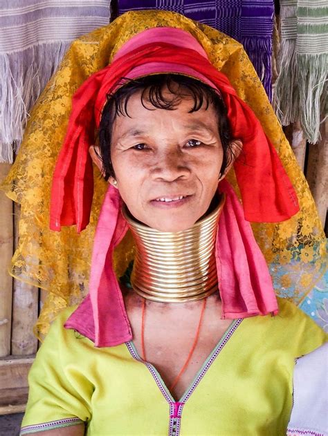 Hd Wallpaper Giraffe Women Kayan People Burma Thailand Long Neck