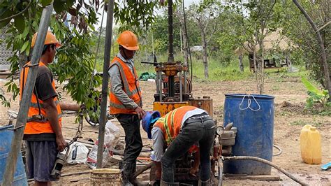 Drilling Core Sample With Standard Penetration Test For Soil