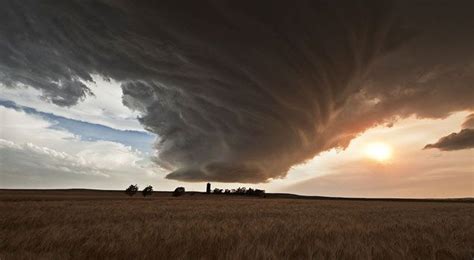 Spectacular Supercell Formation | Eye of the storm, Storm photography ...