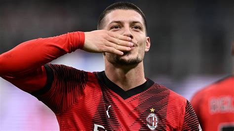 Jovic Milan Cambia Ancora Il Suo Futuro In Rossonero Le Ultime