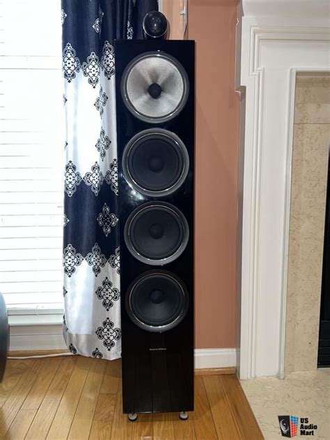 Bowers Wilkins B W S Floorstanding Speakers Gloss Black Pair