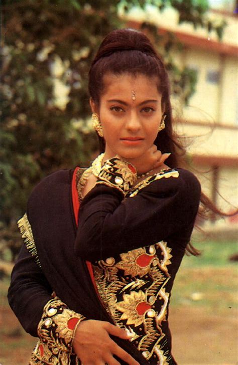 Kajol - 1990s : r/ClassicDesiBeauties