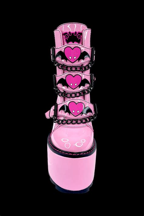 Yru Dune Lo Draculaura Pink Leather Platform Boots Shopperboard