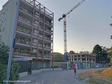 Milano Rottole Cantiere Park Towers Fine Luglio Urbanfile