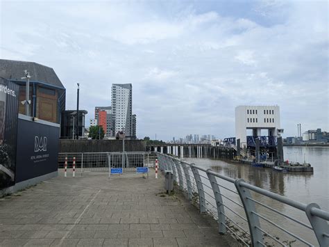 Crossrail Service Delays Cause Frustration for Woolwich Residents 1