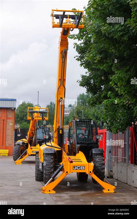 Brand New Telehandler Hi Res Stock Photography And Images Alamy