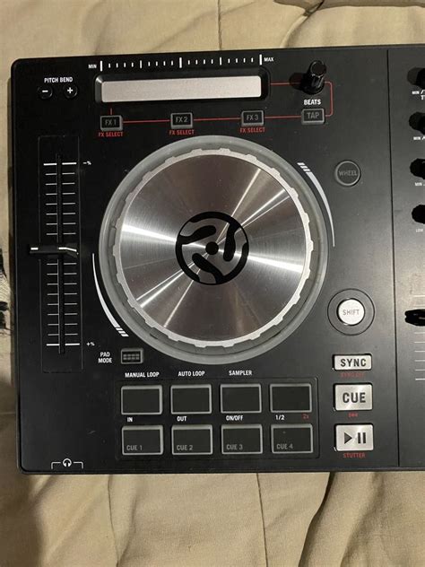 numark mixtrack pro  audio  audio equipment  carousell