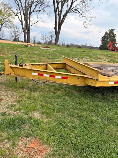 Heavy duty dual axle trailer - Vehicle Trailers - Danville, Virginia