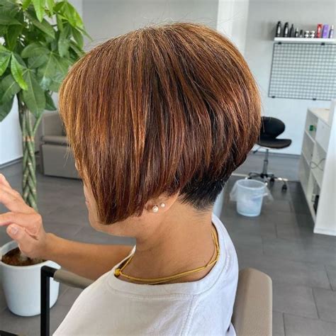 25 Flattering Bob Haircuts To Try In 2020 Short Stacked Bob Haircuts