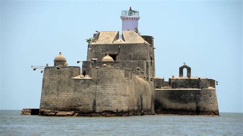 Daman Tourism Travel Guide To Best Places To Visit In Daman Diu