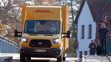 Deutsche Post DHL erhöht Preise für Pakete ab Januar DER SPIEGEL