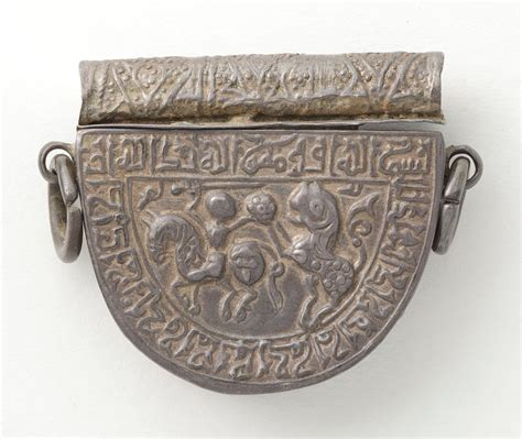 amulet  photo rawpixel