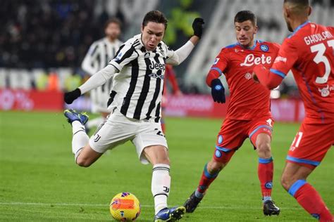 Foot La Juventus Accrochée Par Naples En Serie A