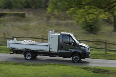 Essai Iveco Daily 3 0 Hi Matic 35C18H Benne JPM une sacrée monture