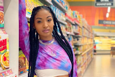 Shenseea Wallpaper