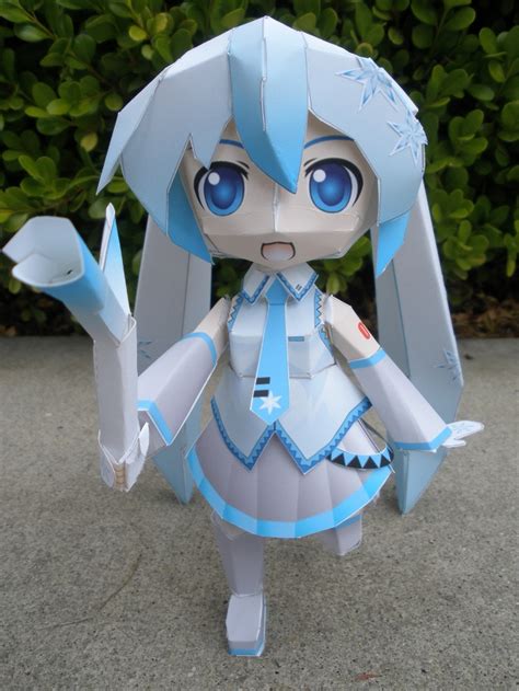 Snow Miku Papercraft By Lilmoon On Deviantart