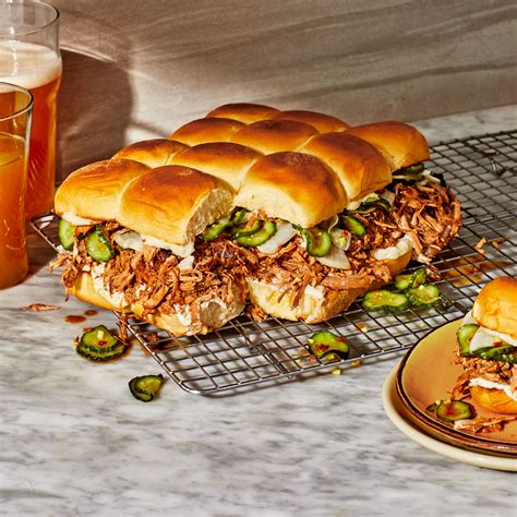 crab cake sandwiches
