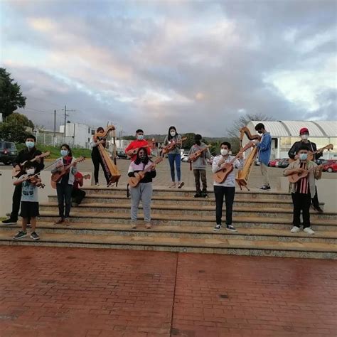 Avanza la colocación de la nueva cubierta de la Casa de las Águilas en