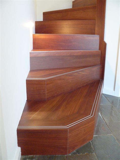 Staircase Modern Closed Rise Aluminium Nosing Strips Handrails