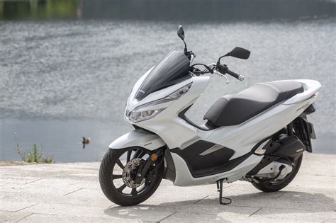 Honda Pcx 125 2018 Prova Su Strada Foto 27 Di 65