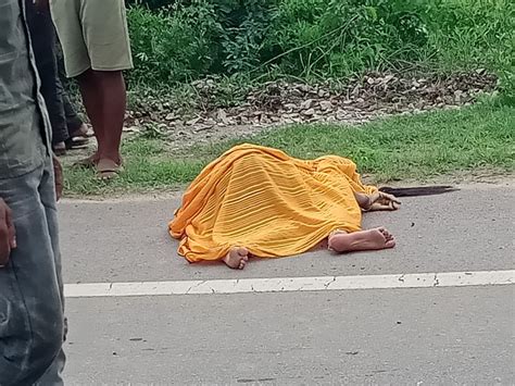 Woman Killed One Injured In Collision With Unknown Vehicle अज्ञात